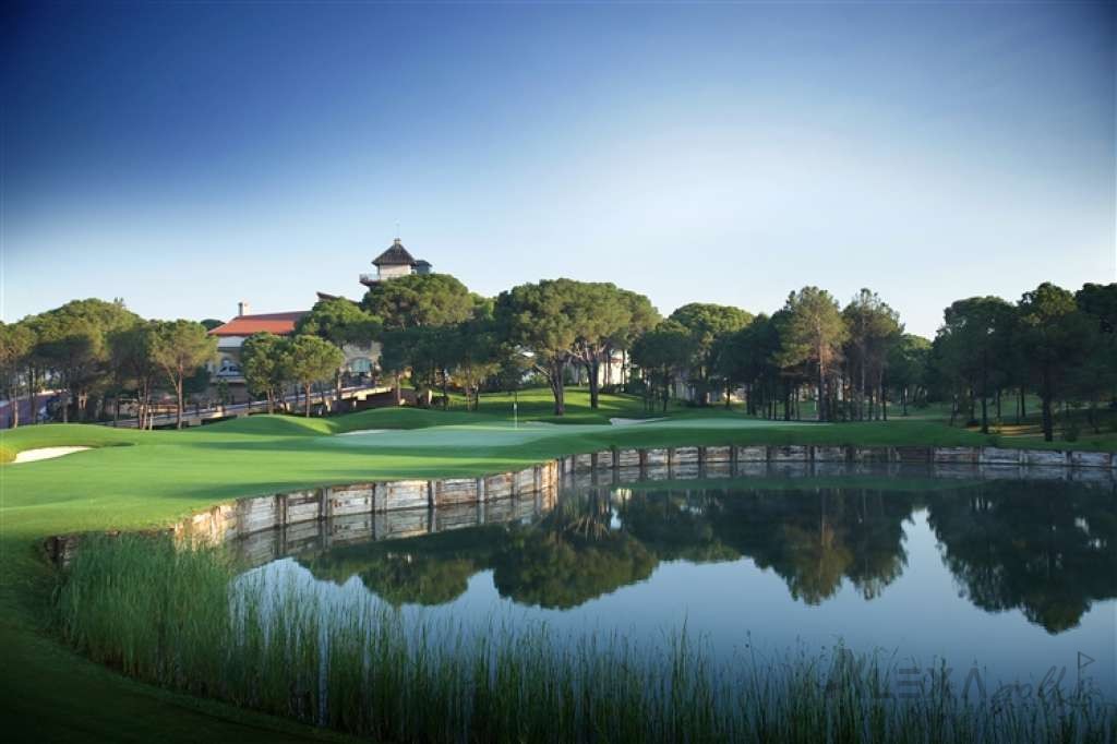 Montgomerie Maxx Royal Golf Course