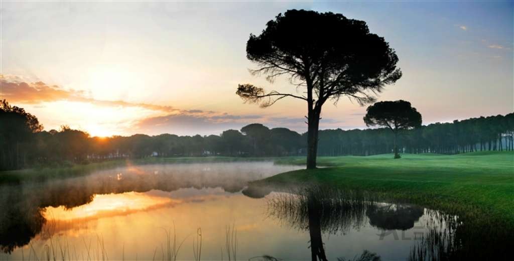 Montgomerie Maxx Royal Golf Course