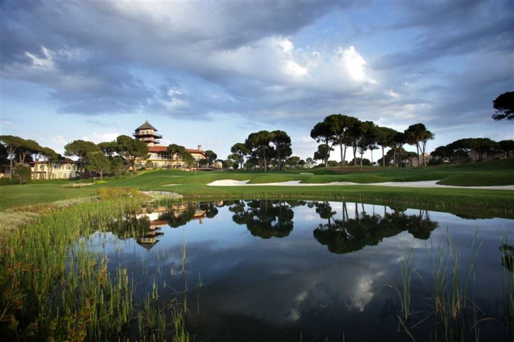 Montgomerie Maxx Royal Golf Course