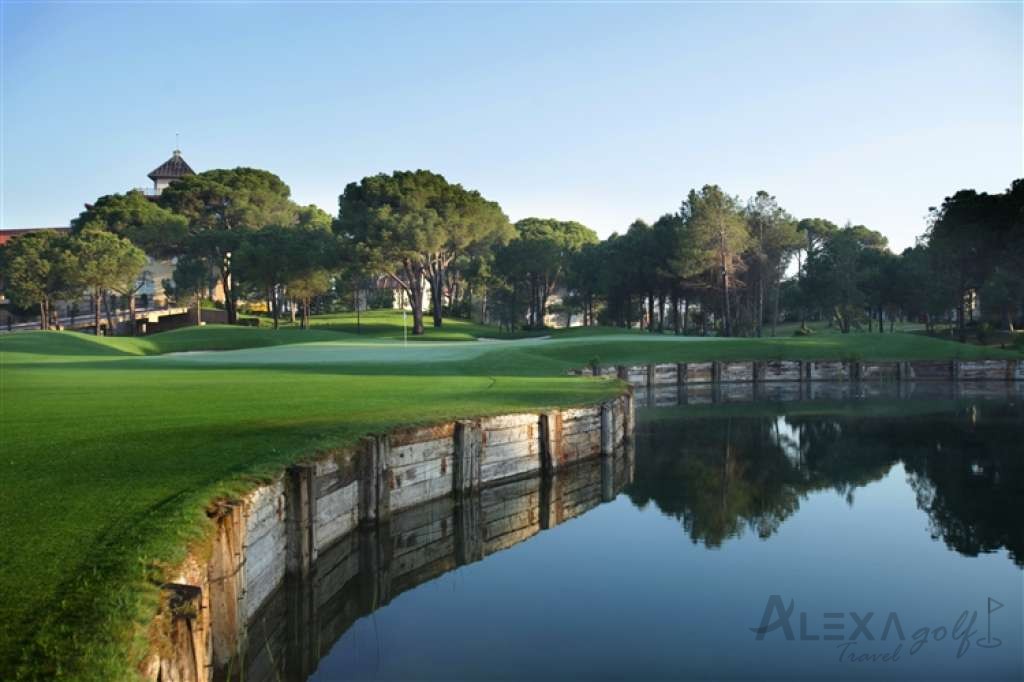 Montgomerie Maxx Royal Golf Course
