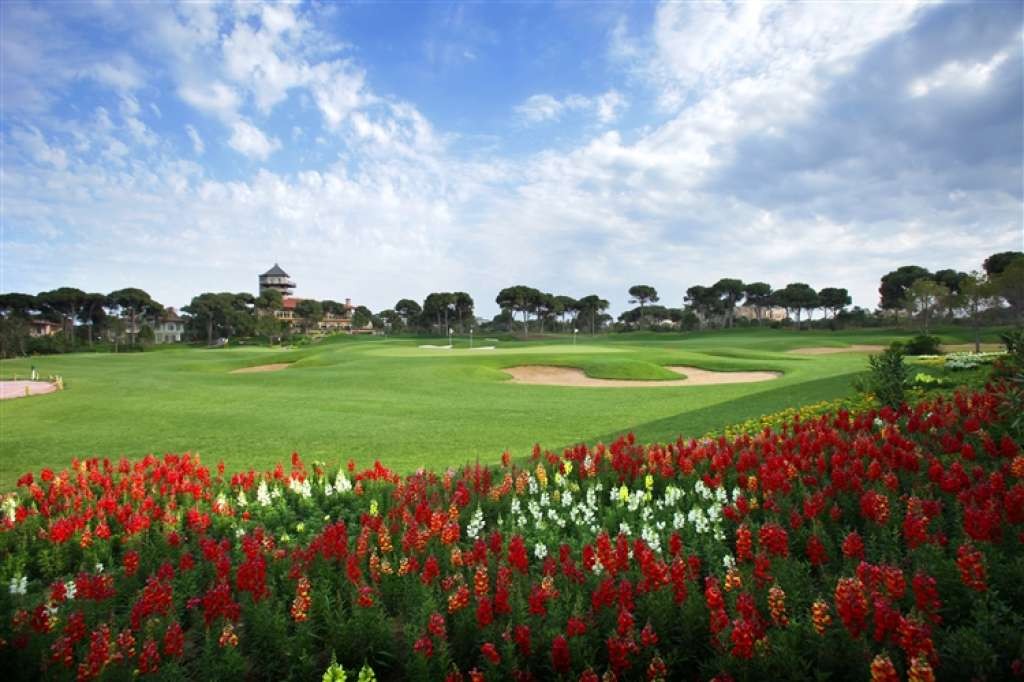 Montgomerie Maxx Royal Golf Course