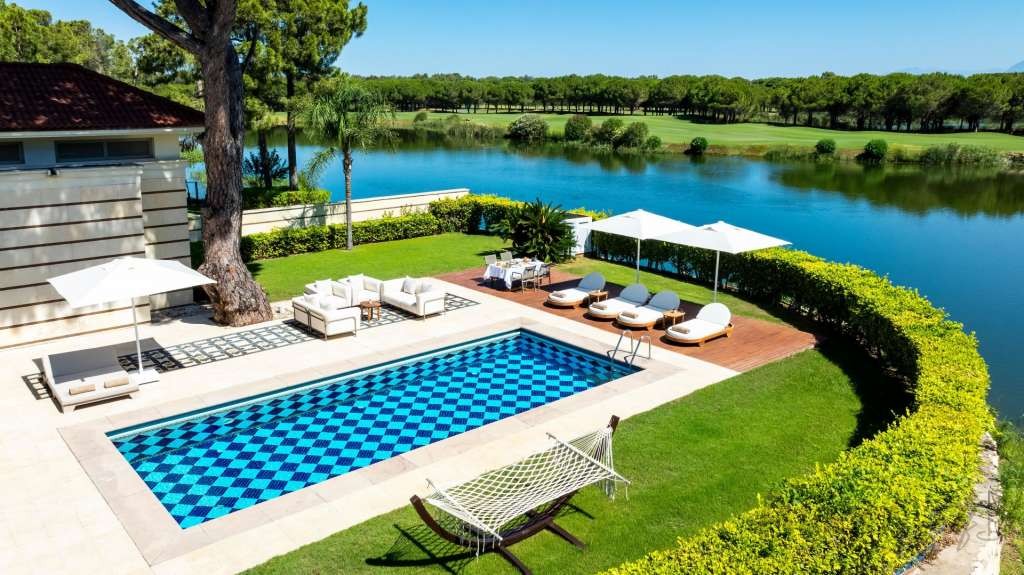 Kempinski Hotel The Dome