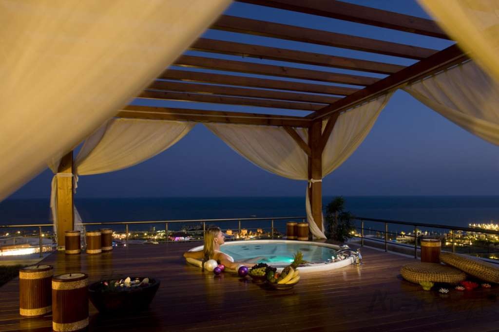 Ela Quality Resort Hotel