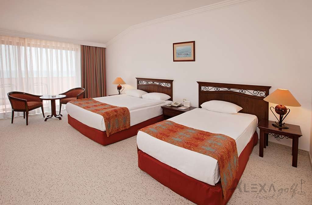 Papillon Belvil Resort